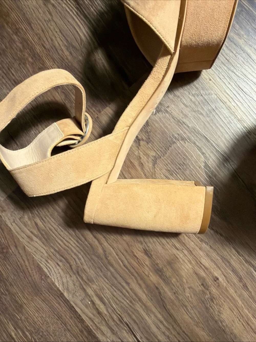 Stuart Weitzman Beige Suede Platform Chunky Block Heels Sandals  Size 8.5 M